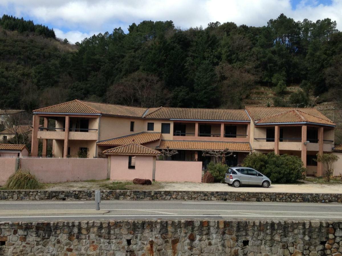 Résidence Le Grand Virage Pont-de-Labeaume Exterior foto